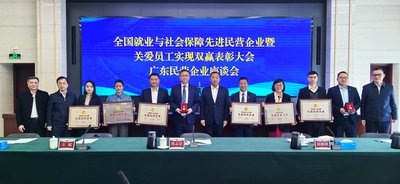 c48f4561c5571bb8eebe62bc45b0636e